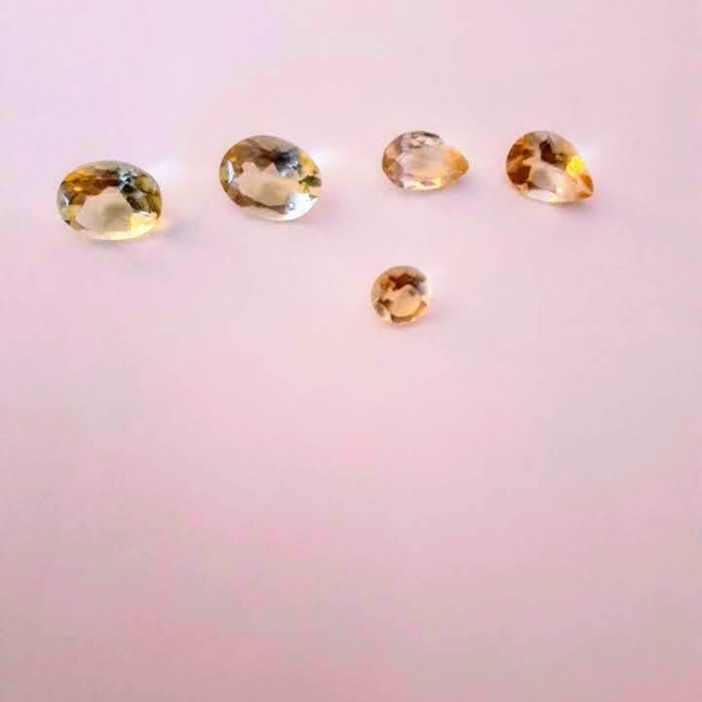 Yellow topaz lot